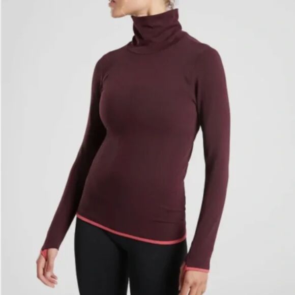 Athleta Flurry Downslope Turtleneck in Antique Burgundy - Picture 1 of 8